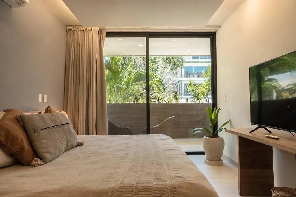 Great Condo In Heart Of Tulum W/ Chef & Transport 0*,
